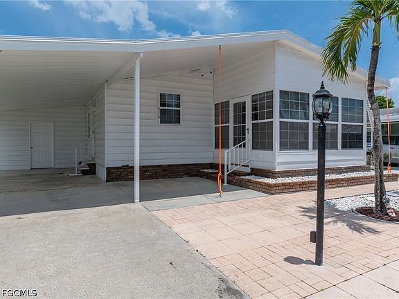 2nd image of 9270 Desoto Dr