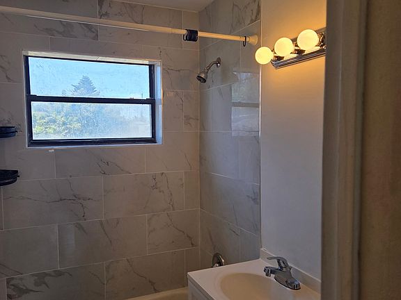 4th image of 8489 Shumock Ave