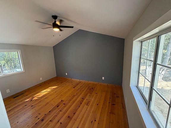 3rd image of 1803 Furlong Rd #B