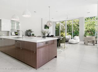 125 Churchill Rd, West Palm Beach, FL 33405