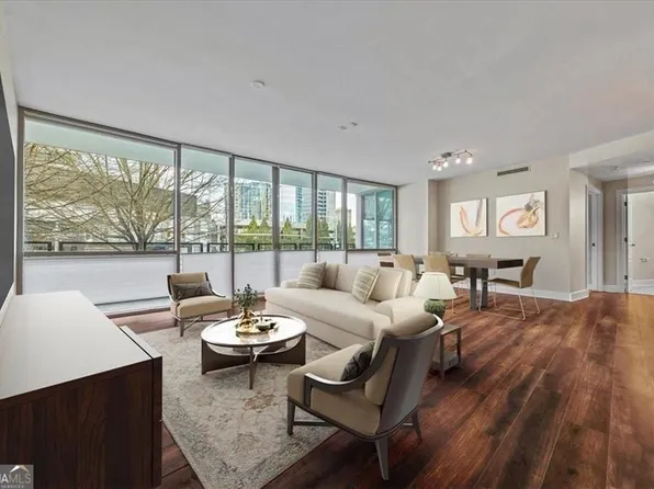 700 Park Regency Pl NE APT 502, Atlanta, GA 30326