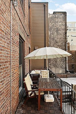 5th image of 205 Mulberry St #2W