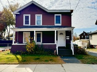 28 Maple St #2, Chicopee, MA 01020