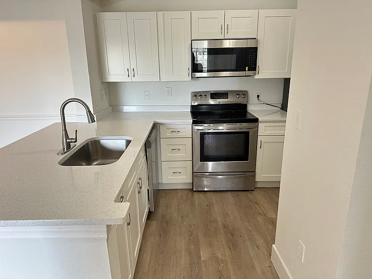 3712 Castle Pines Ln #4125 — Photo 3