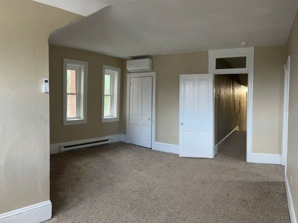 262 West St #3