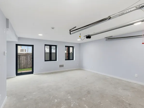 33a Keen Court image 6 of 44