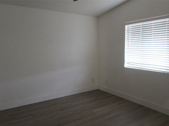 4th image of 2361 Taos Dr