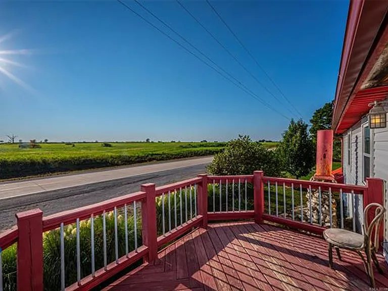 5472 S Highway 377 — Photo 15