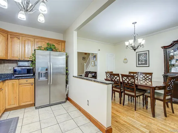 161-10 84th Avenue image 18 of 44