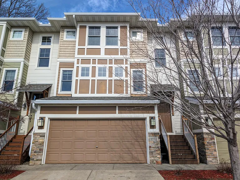 1911 Red Maple Ln — Photo 6