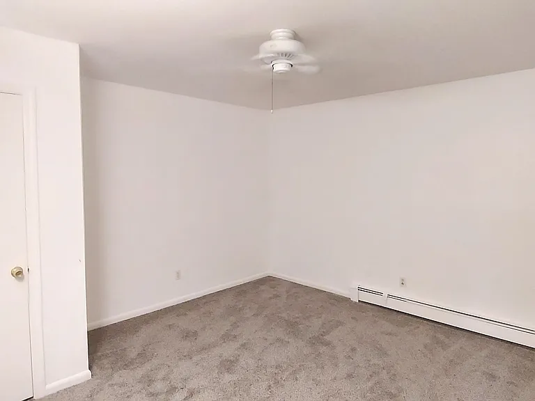 125 Washington Ave N #1 — Photo 12
