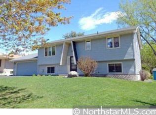 1994 Stanich Ct, Saint Paul, MN 55109