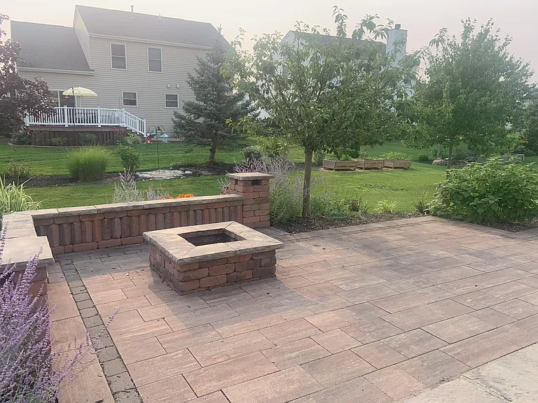 2187 Derby Dr — Photo 3