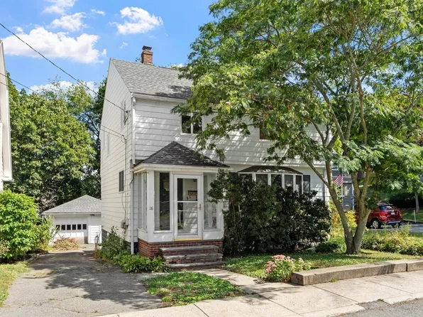 18 Smith Rd, Saugus, MA 01906