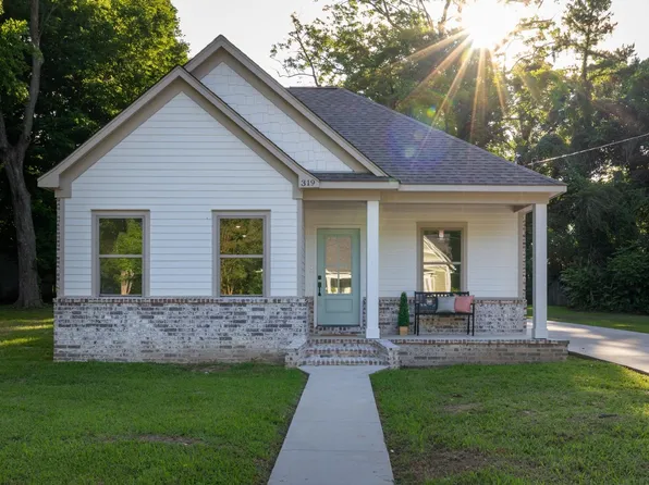 319 N Maple St, Covington, TN 38019