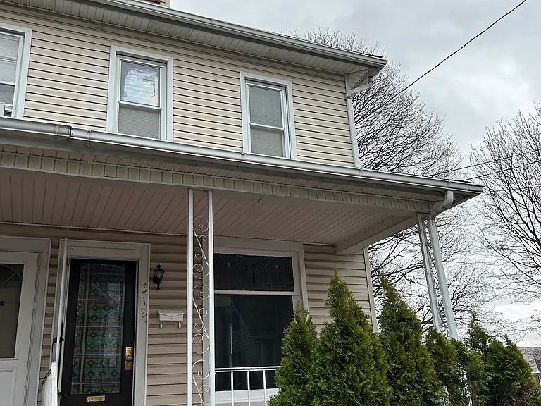 312 Harding Ave — Photo 17