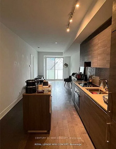 200 Bloor St W #504 — Photo 3