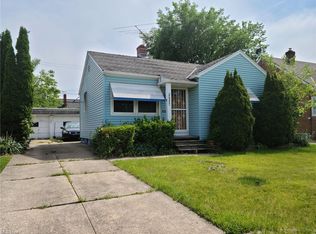 19606 Mohawk Ave, Cleveland, OH 44119