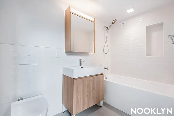 Rented by Nooklyn NYC LLC | media 60