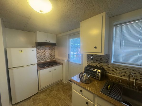 (undisclosed Address)