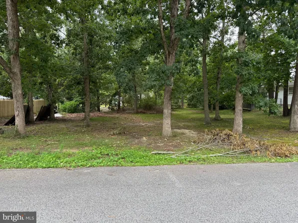 901 Irene St, Millville, NJ 08332