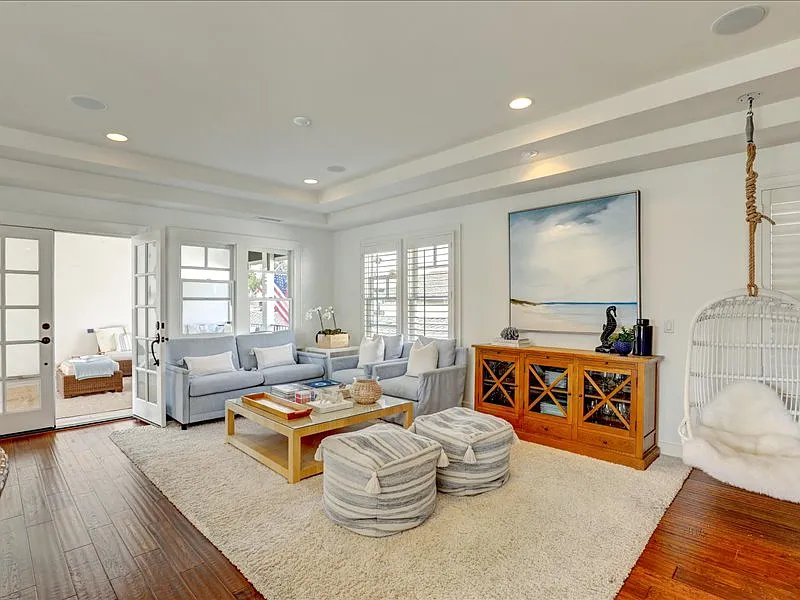 2 bed, 1550 sqft, $13,000 — Photo 3