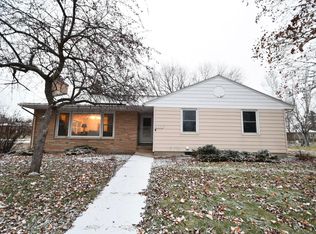 1225 S Main St, Zumbrota, MN 55992