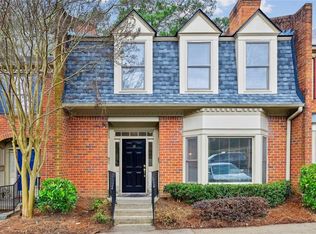 10 Plantation Dr NE, Atlanta, GA