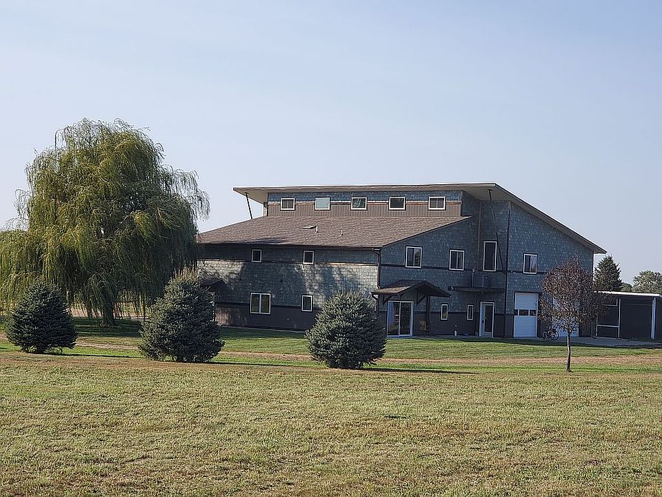 32576 476 Ave, Elk Point SD