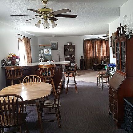 5th image of 2822 N Diana Dr