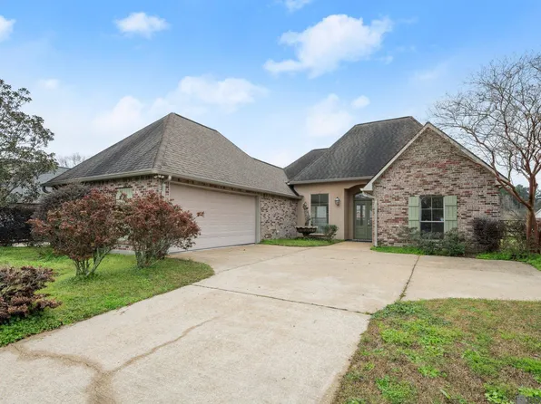 7518 Colonial Dr, Denham Springs, LA 70726
