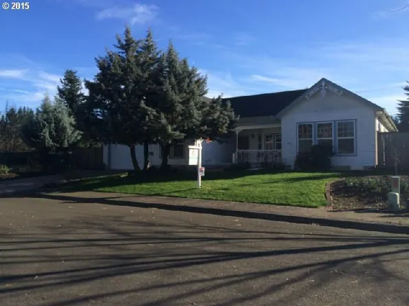 292 E Anchor Ave, Eugene, OR 97404