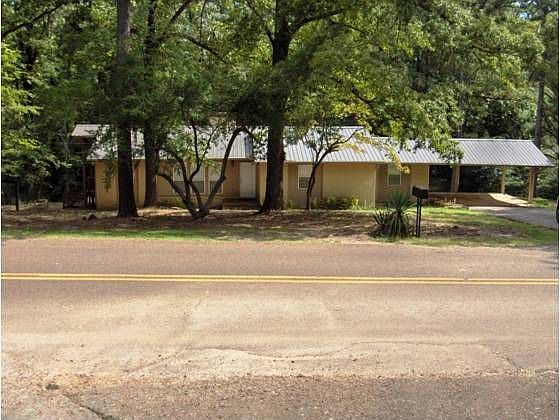1st image of 217 Westmoreland Cir