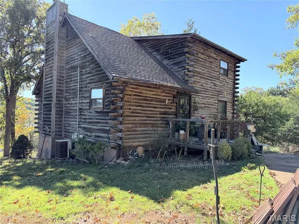 3774 Rim Rd, Imperial, MO 63052