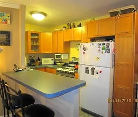 Sold by Douglas Elliman | media 23