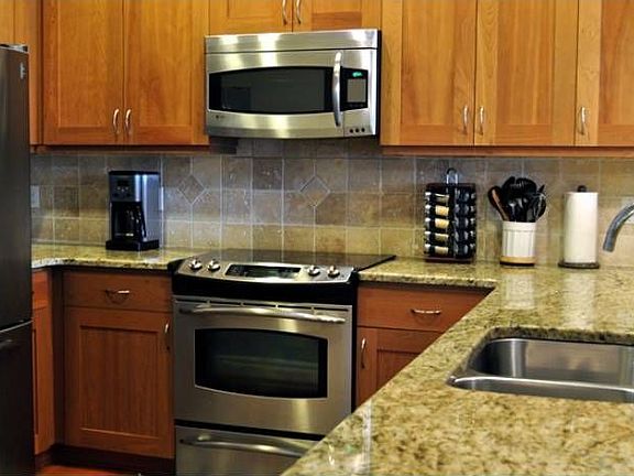 3rd image of 15408 Main St Unit 307