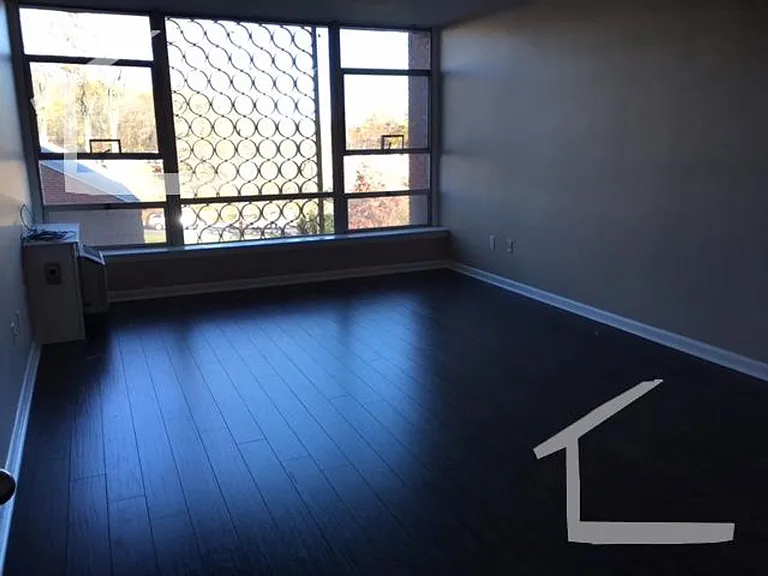 20 Hammond Pond Pkwy #307B — Photo 13