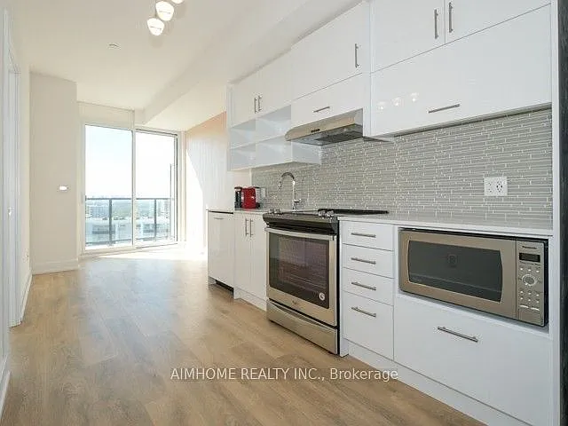 2 bed, $2,300 — Photo 4
