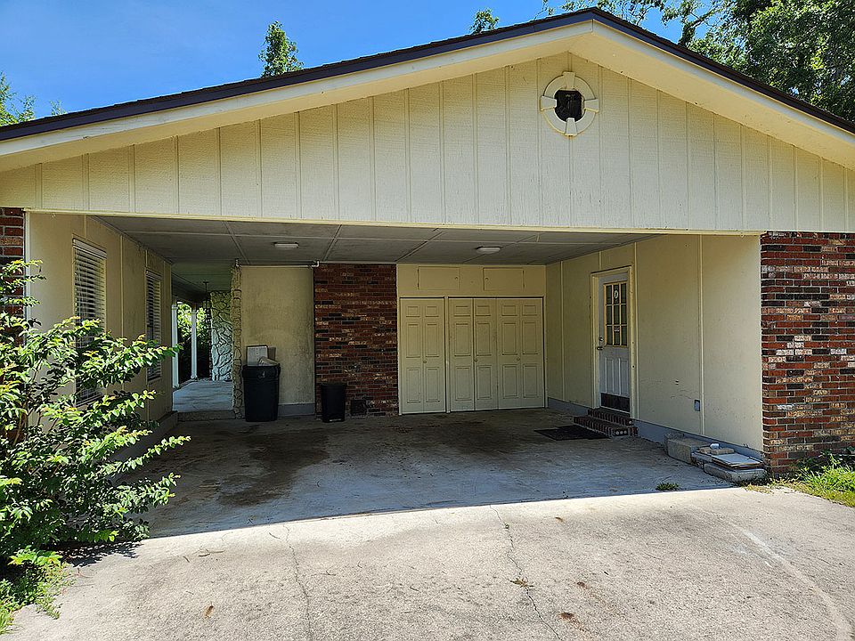 1st image of 173 SE Sandia Way