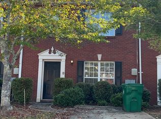 5801 Strathmoor Manor Cir, Lithonia, GA 30058