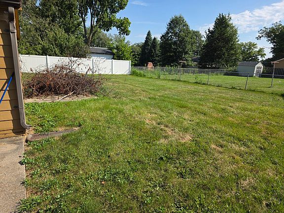 4th image of 1509 Highview Dr