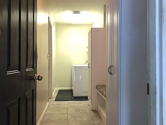 5th image of 3027 Willow Pond Dr