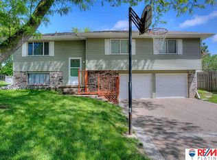 14326 Polk Cir, Omaha, NE 68137