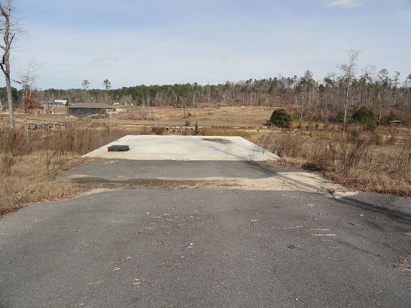 2nd image of 240 Mountain View Way