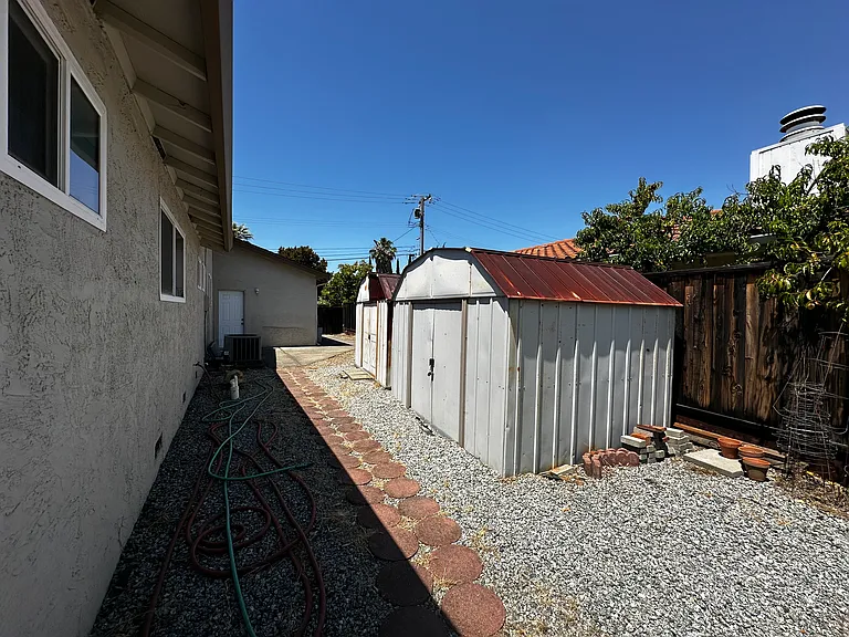 2035 Dorsch Rd — Photo 42