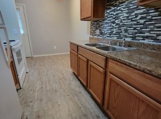 720 Waskin Dr APT C, Tecumseh, MI 49286