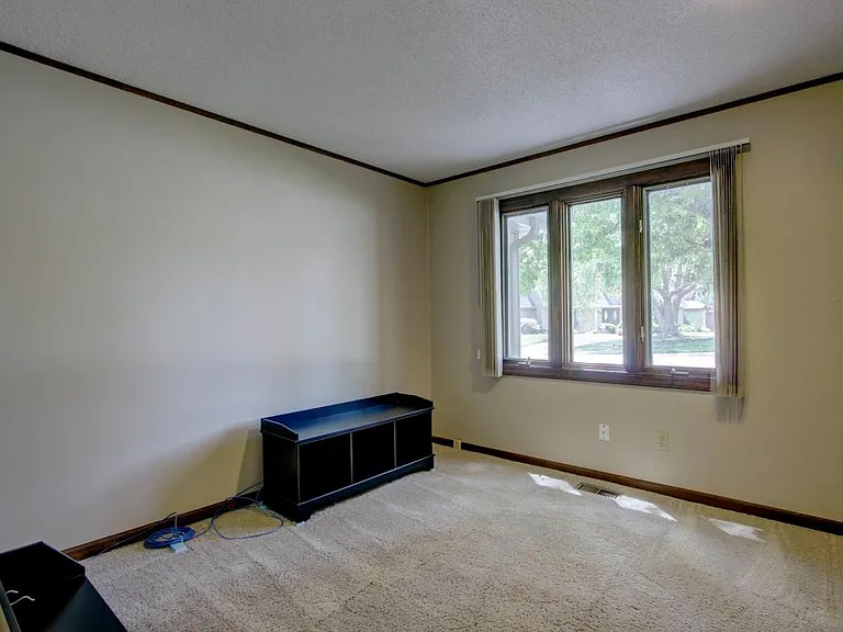 11805 Rosehill Rd — Photo 22