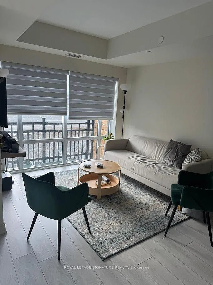 3 bed, $3,000 — Photo 1