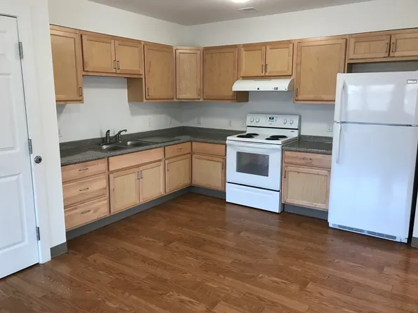 29 Young St #307, South Berwick, ME 03908