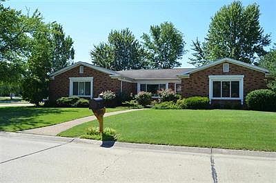 1st image of 8245 Woodbriar Dr
